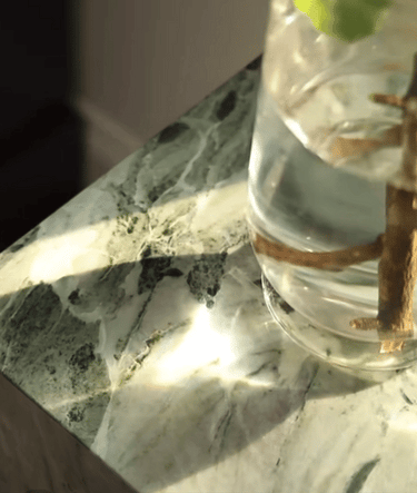 Vigor Marble Stand
