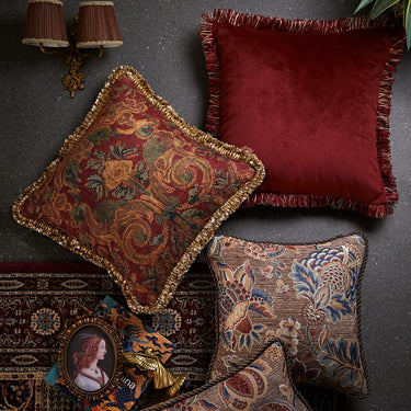 Rouge Cushion