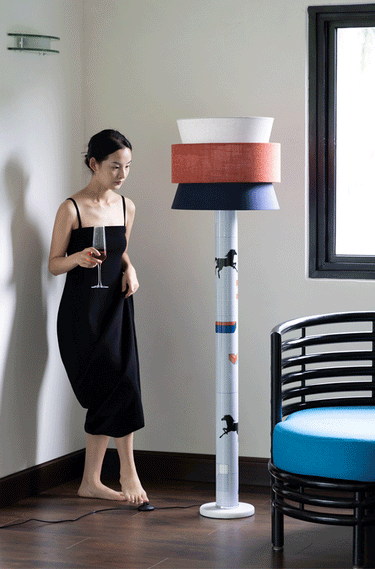 Cirqué Silk Floor Lamp