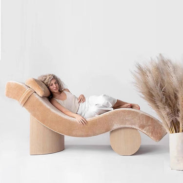 Serene Lounge
