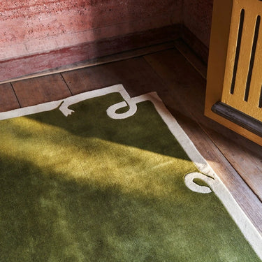 Eiin Carpet