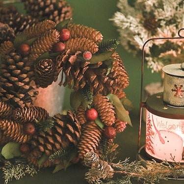 Christmas Wreath - Pinecone