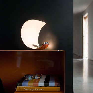 Petal Table Lamp